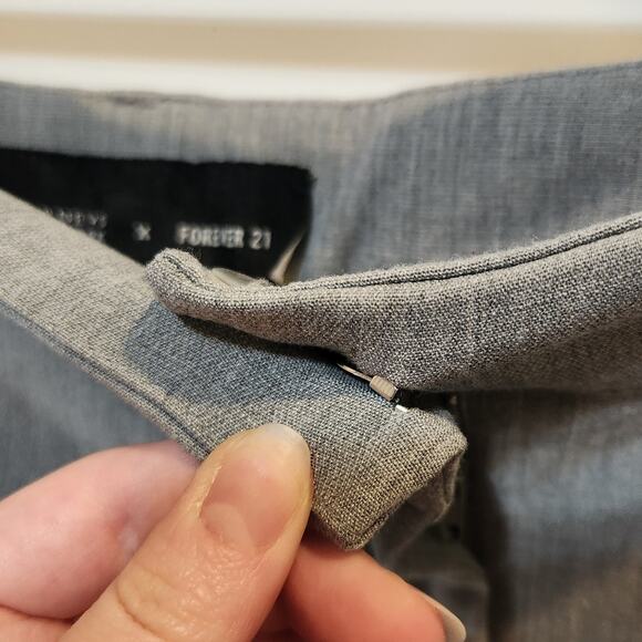 Barneys New York x Forever 21 Straight Pencil Polished Maxi Skirt Gray Size 1X - Picture 7 of 10